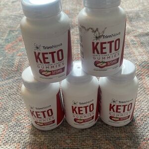 5 SEALED TRIMNOVA APPLE CODER GUMMIES